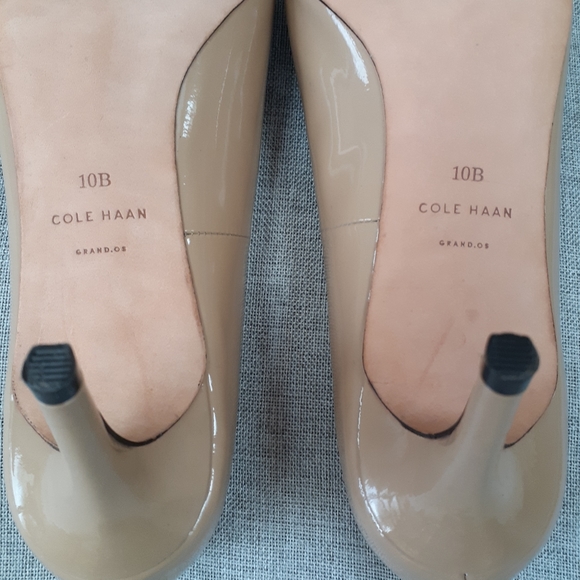Cole Haan Nude / Beige / Tan pumps - Picture 5 of 5
